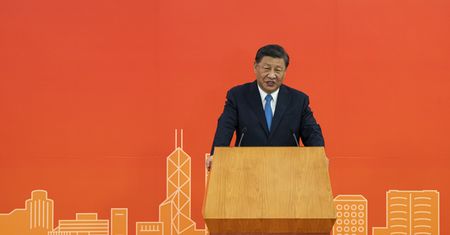Chiny w potrzasku. Rykoszetem oberwie Europa