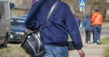Listy nie przychodziły, bo listonosz był w sanatorium. "I co ja Panu poradzę?"