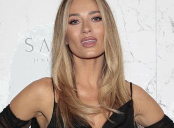 Tak ubrała się na pilates. Nie ma modniejszego koloru