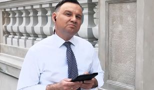 Duda rapuje, by zbierać pieniądze. Czy wie, w co się wpakował? [OPINIA]