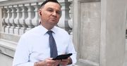 Duda rapuje, by zbierać pieniądze. Czy wie, w co się wpakował? [OPINIA]