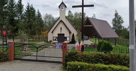 Zabójstwo bezdomnego. Parafianie gorzko o księdzu