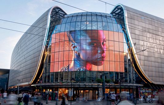 Screen Network kolejne trzy lata z Polsatem