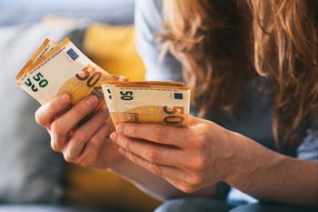 Szukają Polaków do pracy. Płacą równowartość 3 tys. zł tygodniowo