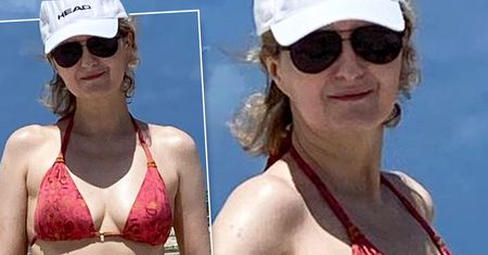 Naturalna Iza Kuna pozuje w bikini na Zanzibarze bez retuszu. Internauci zachwyceni jej figurą: "Normalne ciało na Instagramie"