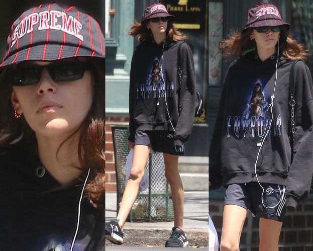 Wątła Kaia Gerber straszy chudymi nogami w Nowym Jorku