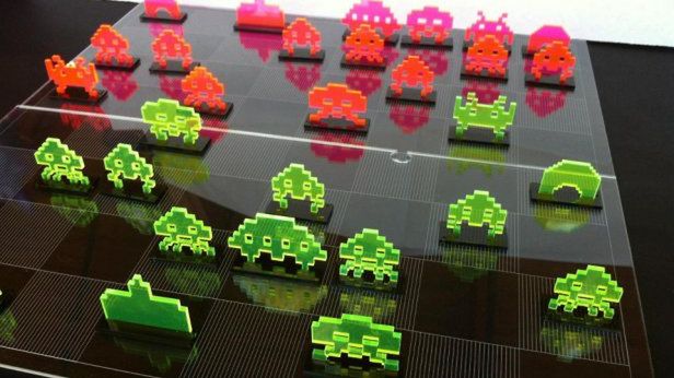 Gadżet dnia: szachy Space Invaders 1