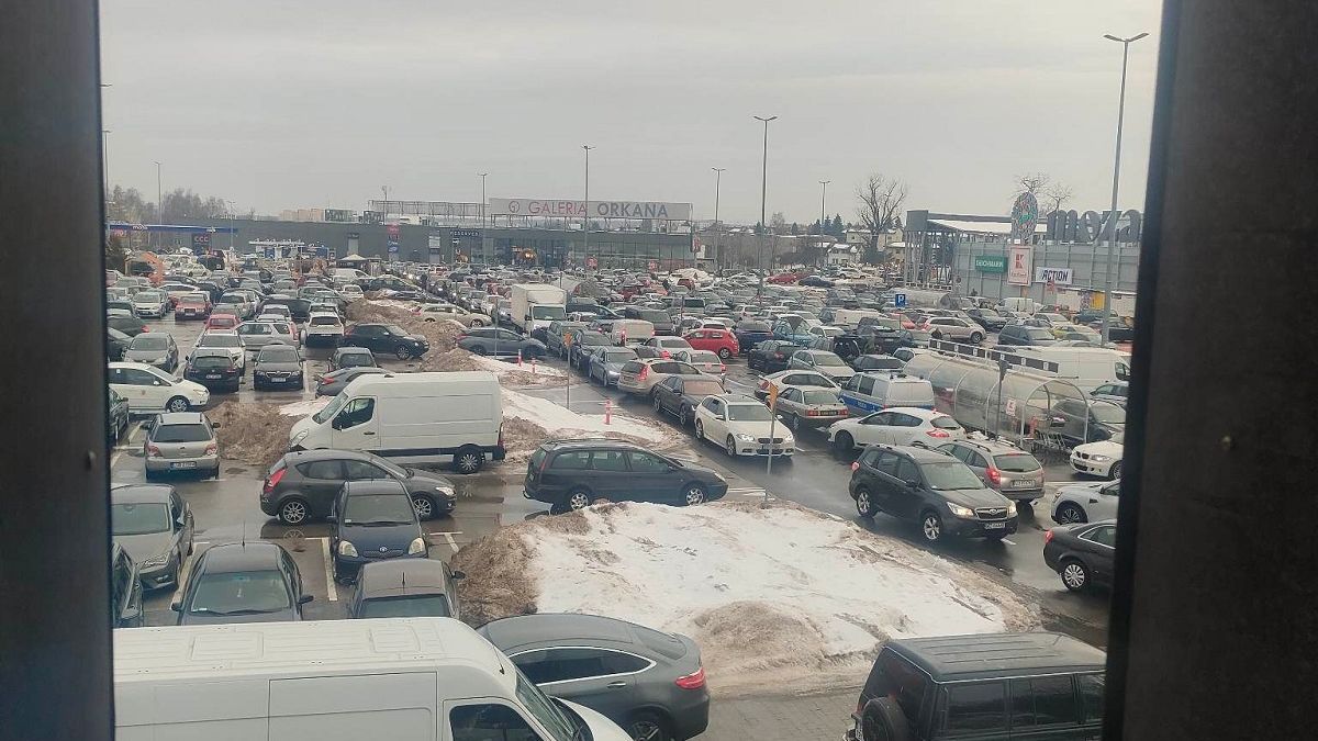 Sytuacja na parkingu Kaufland i OBI przy ul. Orkana