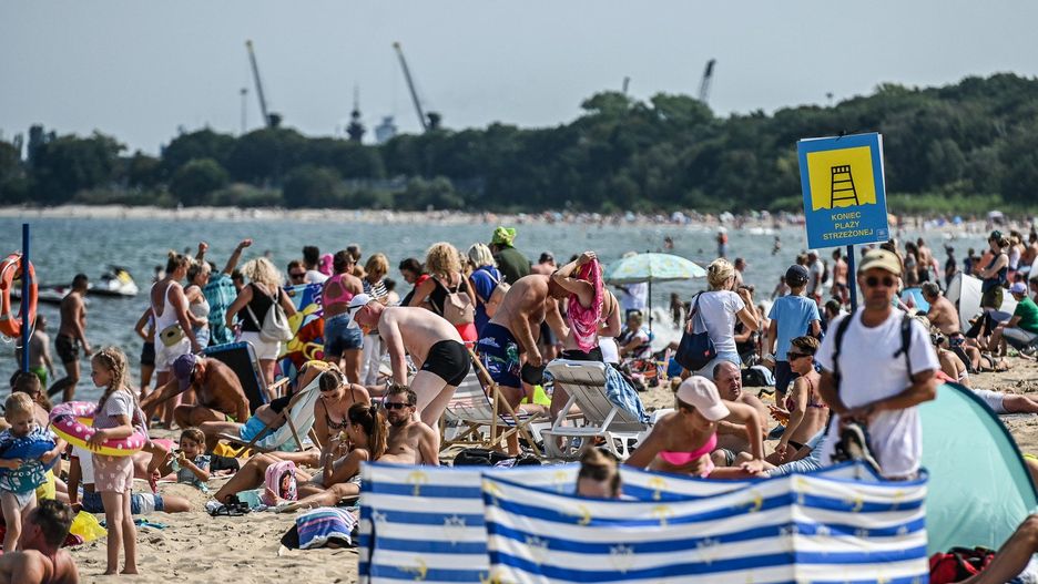 Jak wynika z badania, wakacyjny urlop w Polsce planuje co drugi ankietowany, 11% jeszcze nie zdecydowało o kierunku głównego wyjazdu. 