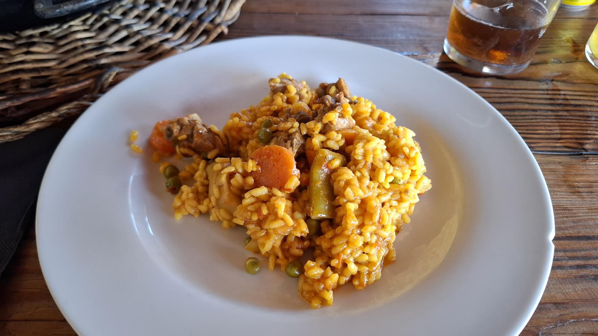 Paella z kaczką 