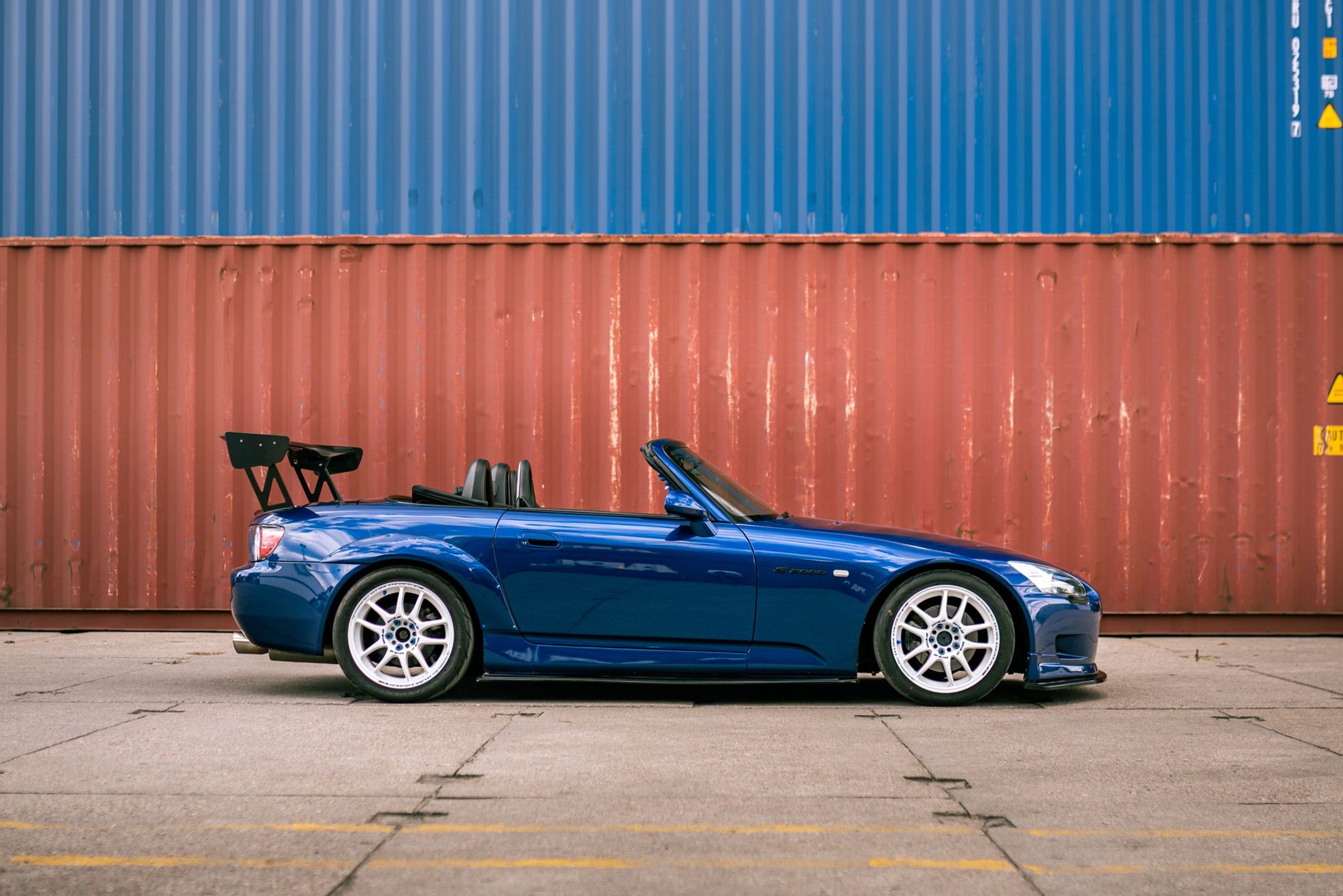 Honda S2000
