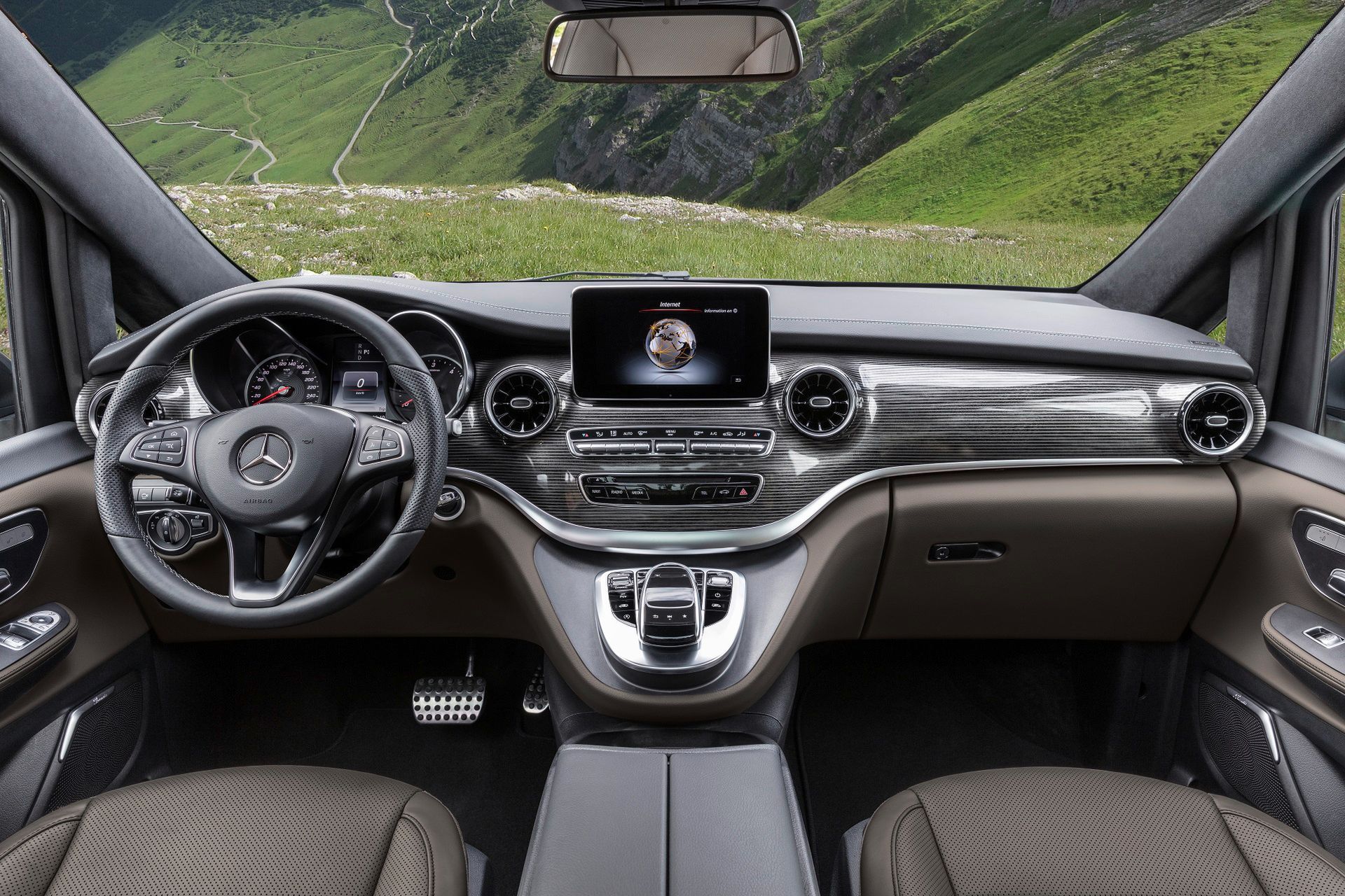 (fot. Daimler)