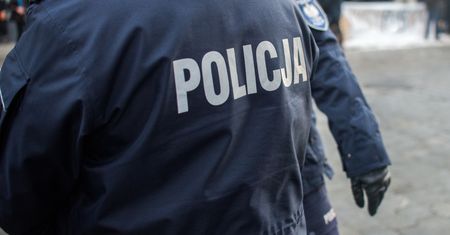 "Dwaj mężczyźni". Szkoły wysyłają ostrzeżenia do rodziców