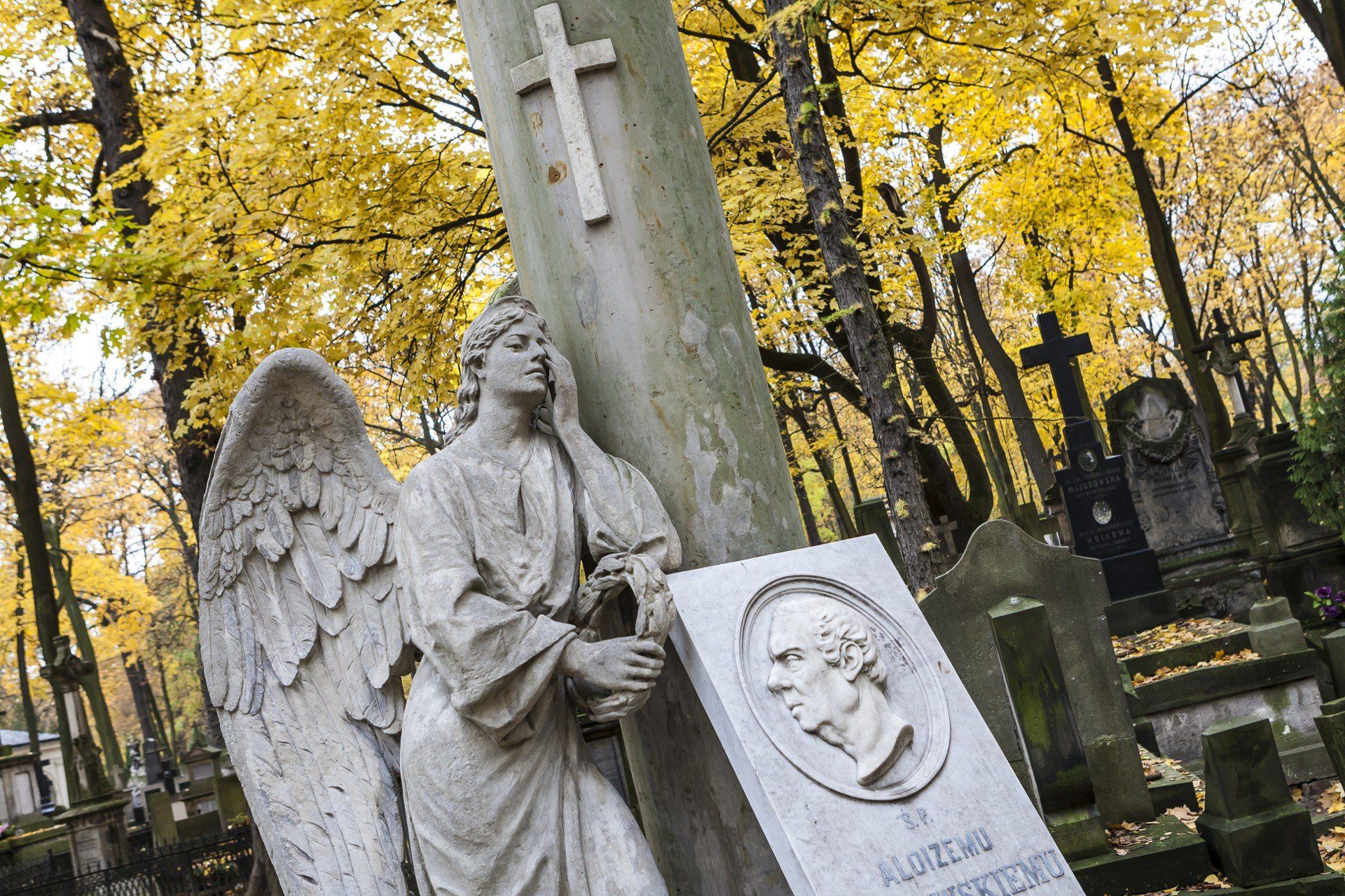 Trendy w nagrobkach w kolejnych latach