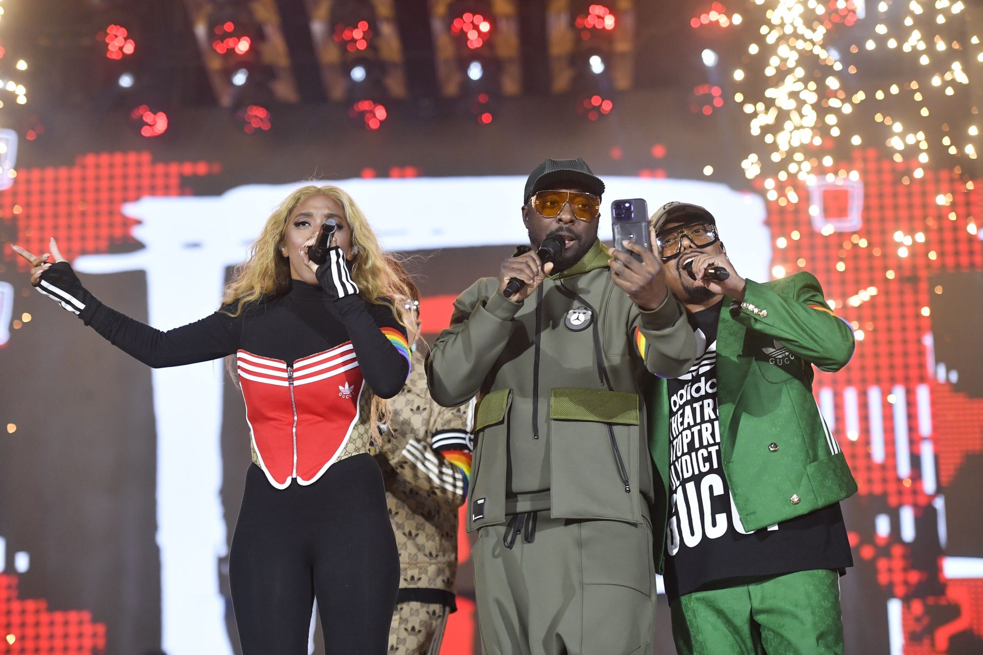 "Sylwester Marzeń" w "Wiadomościach". TVP pokazała przemówienie muzyka Black Eyed Peas