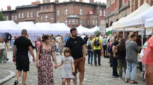 Katowice: Nikiszowiec pełen kolorów. Trwa Jarmark u Babci Anny