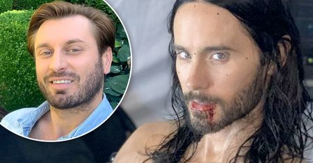 Jared Leto z okazji 50. urodzin pokazał się bez koszulki. Internauci piszczą z zachwytu. Rafałowi Grabiasowi aż podskoczyło ciśnienie. Ależ on ma ciało!