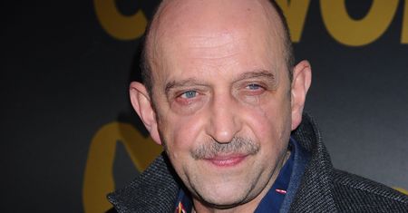 Janusz Chabior z narzeczoną na premierze filmu "Jak zostałem gangsterem"