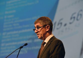 Czesi dostaną maseczki. Czekają na transport z Chin