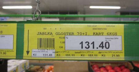Zakazany pestycyd w polskich jabłkach w Czechach. Będzie grzywna