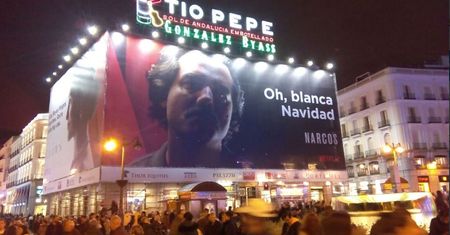 Escobar życzy „Białego Bożego Narodzenia”. Burza wokół reklamy Netflixa