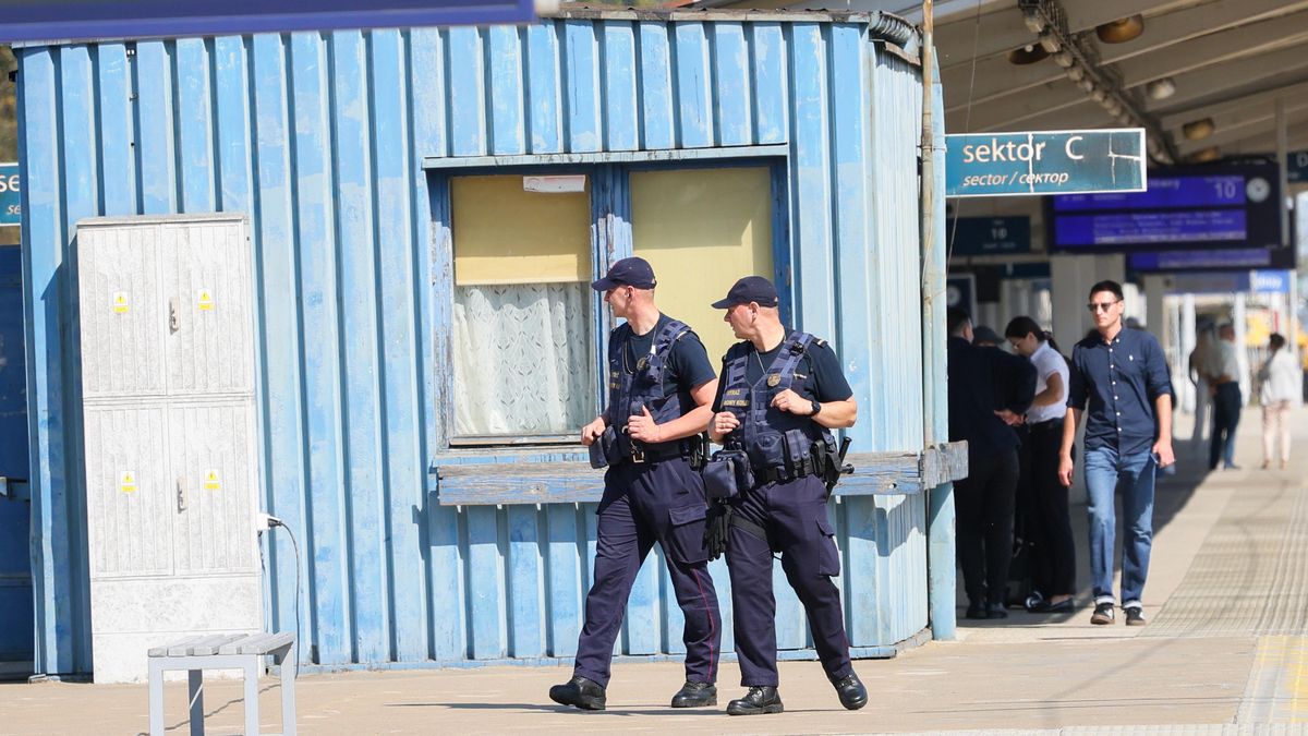 peron dworca Warszawa Wschodnia
Warszawa, 27.08.2025. Peron dworca kolejowego Warszawa Wschodnia, 27 bm. (doro) PAP/Rafa� Guz
Rafa� Guz
dworzec, infrastruktura, kolej, kolejowy, modernizacja dworca, prasowa, stra� ochrony kolei, Warszawa Wschodnia