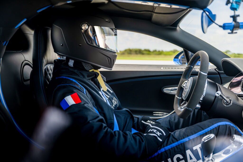 Bugatti Chiron na torze
