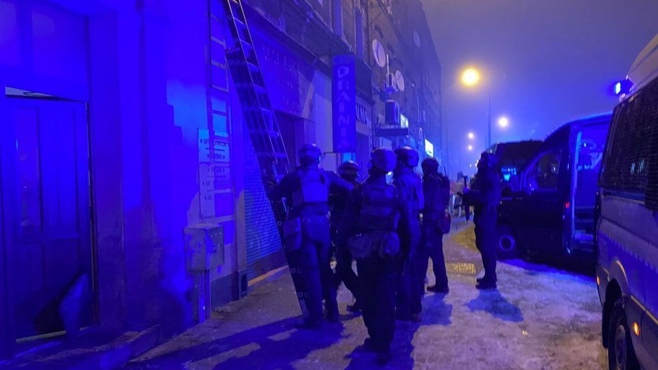 Akcja służb w Katowicach. 37-latek w rękach policji 