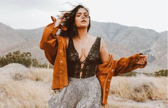 Etam stawia na zdjęcia bez retuszu w social mediach. "Nasza strategia opiera się na body positive"