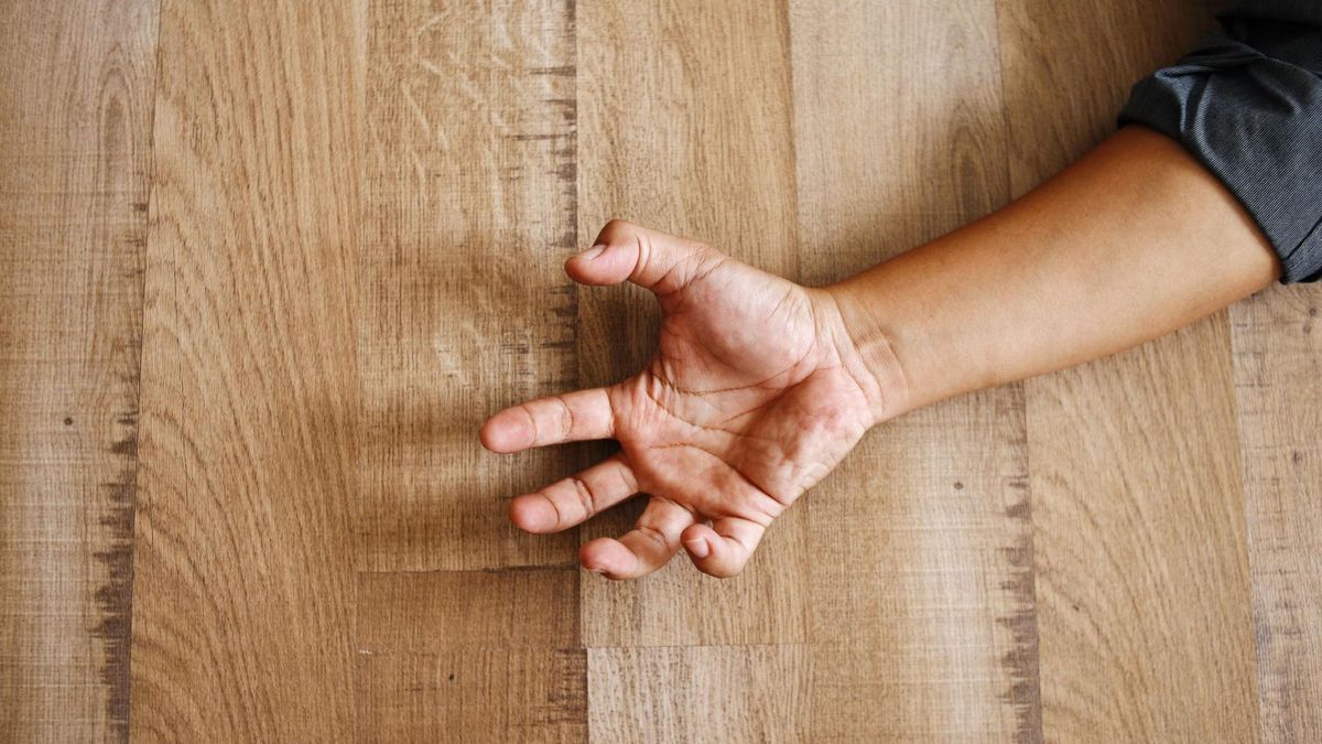 Drgawki to rodzaj zaburzenia neurologicznego, które powoduje nagłe, niekontrolowane skurcze mięśni.