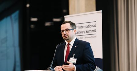Centralny Port Komunikacyjny. Horała chce połączenia CPK z PPL