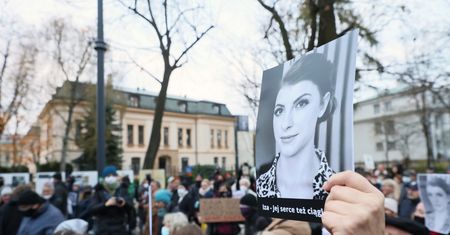 Najnowszy sondaż dla WP. Polacy bezlitośni ws. aborcji