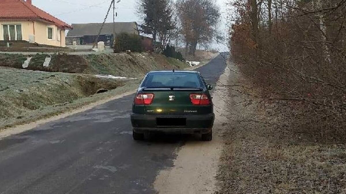 Jechał Seatem miał trzy promile