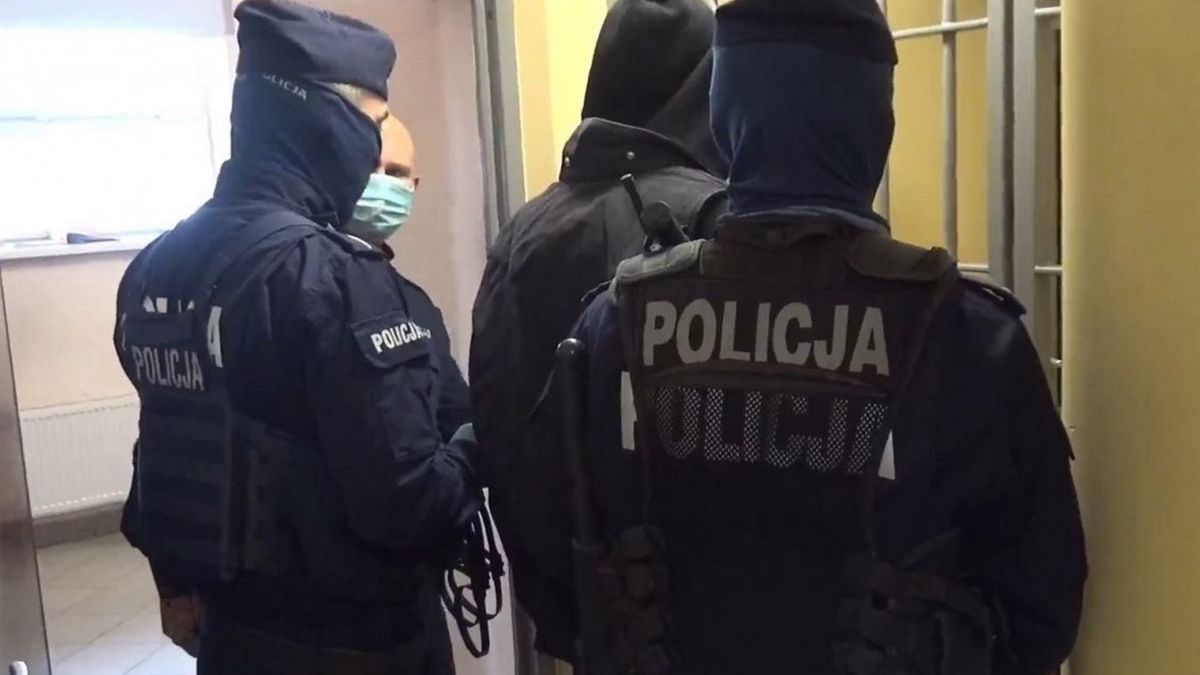 Policjanci ostrzegają przed nową metodą oszustwa