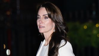 Przyjaciele Kate Middleton są wściekli i mówią o kulisach wydania przez nią oświadczenia: "To smutne, bo musiała to zrobić"