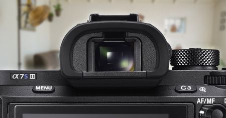 Sony A7S III: Czy będzie miało wizjer o rozdzielczości 9,44 mln punktów?