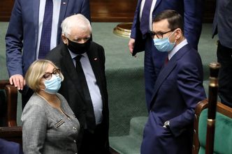 Prezes PiS szuka winnych w resorcie finansów. Twierdzi, że Polski Ład mógł zostać wykolejony celowo