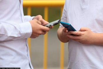 Rząd Wielkiej Brytanii chce chronić dzieci przed zagrożeniem w sieci. Oto pomysł