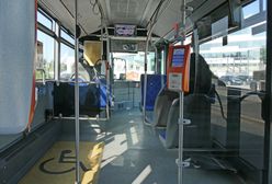 Molestował nastolatkę w autobusie. Przyznał się do winy