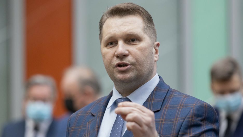 Minister Czarnek w Rzeszowie03.01.2022. Uniwersytet Rzeszowski. Uroczyste przekazanie 3 mln dla Szpitala Uniwersyteckiego w Rzeszowie od Ministra Edukacji i Nauki. N/z Przemyslaw Czarnek - Minister Edukacji.                                      Fot. Grzegorz Bukala/REPORTERFot. Grzegorz Buka?a/REPORTER