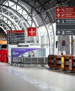 Warszawa. Lotnisko w Modlinie niemal puste. Zamkną terminal