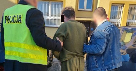 Brutalny napad na 70-letniego taksówkarza. Rozpoczął się proces Przemysława S.