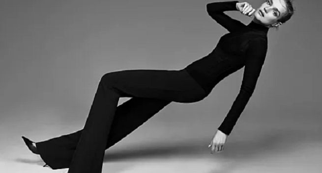 Zara krytykowana za reklamę z modelką Natalią Vodianovą