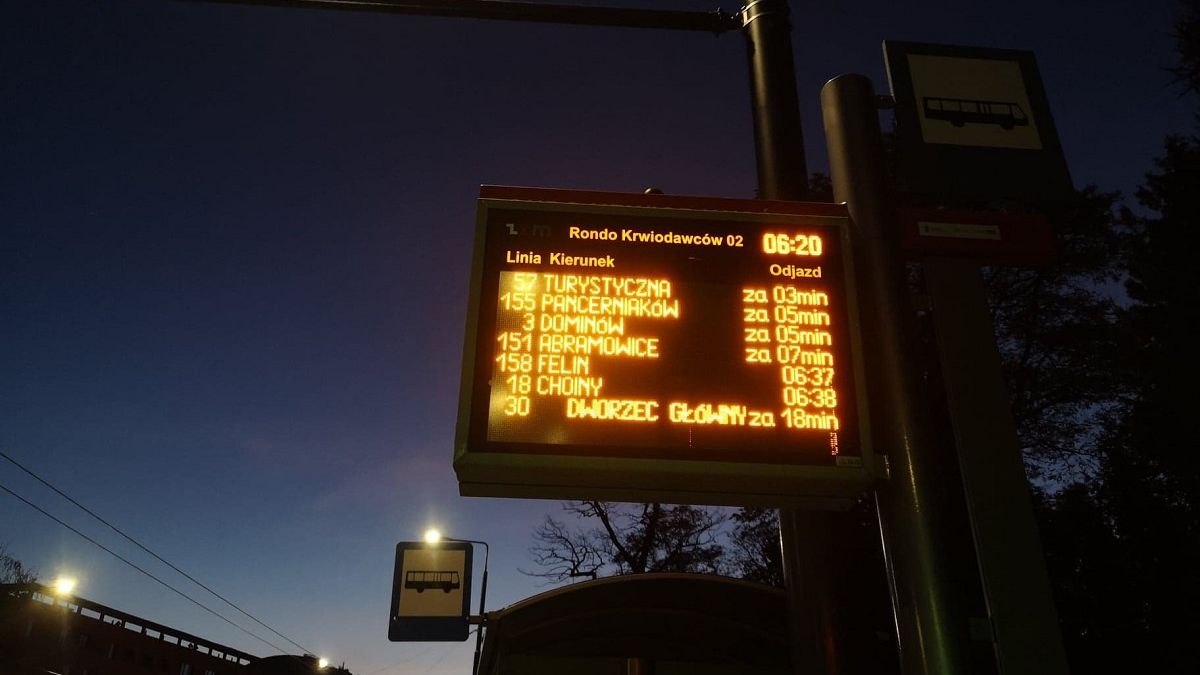 Kursowanie komunikacji nocnej w związku ze zmianą czasu