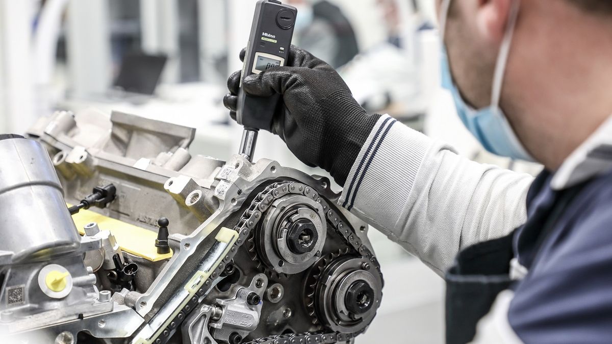 W listopadzie produkcja przemysłowa znowu odnotowała spore wzrosty