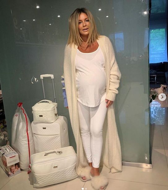 Małgorzata Rozenek w drodze na porodówkę