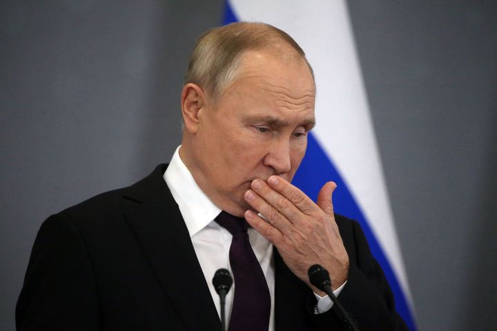 Putinowi ma dolegać uporczywy kaszel