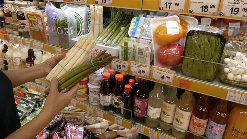 Inflacja w Polsce ostro w dół