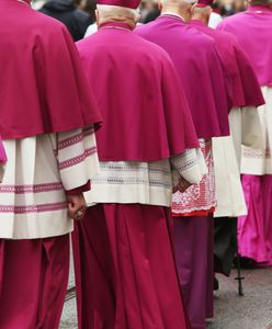 Biskupi: powrót wiernych do udziału we mszy "ogromnym zadaniem" Kościoła