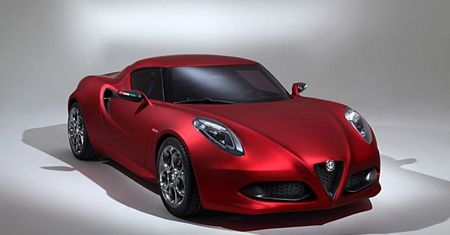 Alfa Romeo 4C zadebiutuje wcześniej, niż się spodziewano